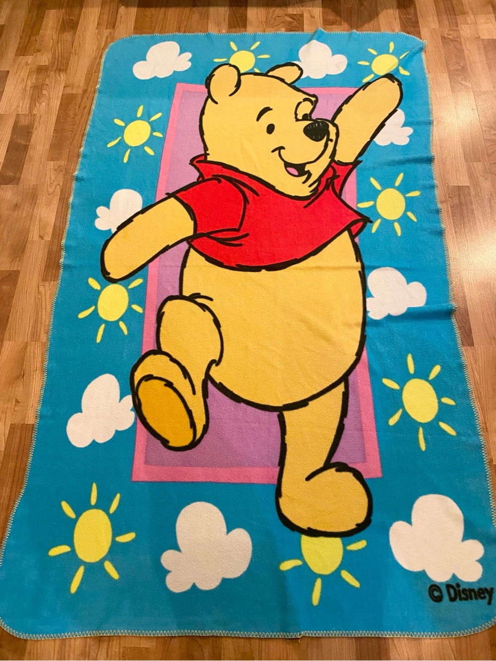 Disney Winnie the Pooh Cloud Sunshine Fleece Kids Throw Blanket Bold